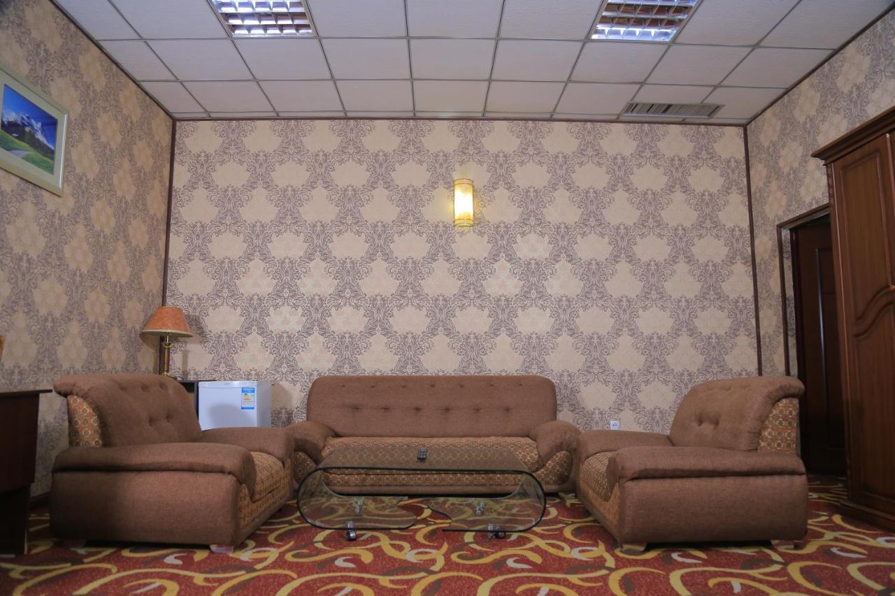 Dangara Hotel Kokand Bagian luar foto