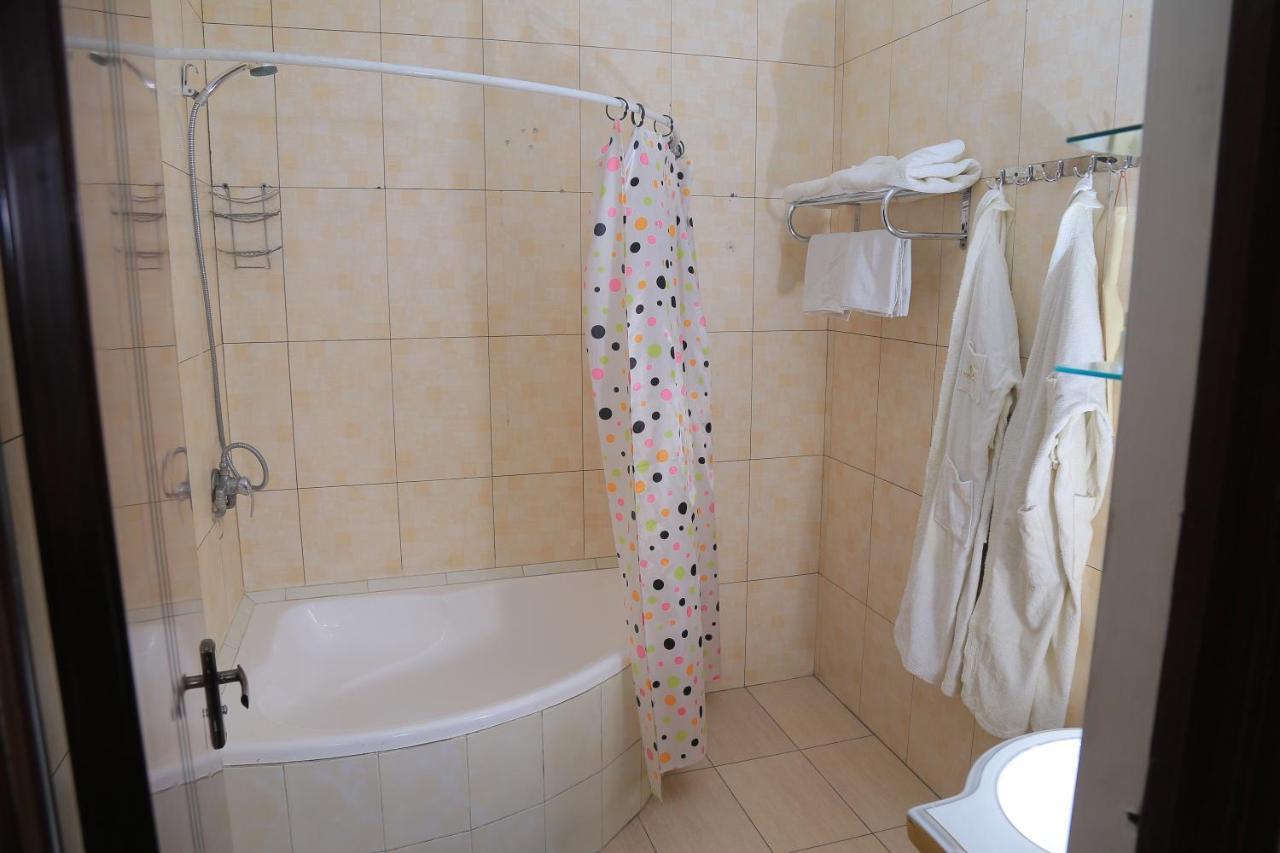Dangara Hotel Kokand Bagian luar foto